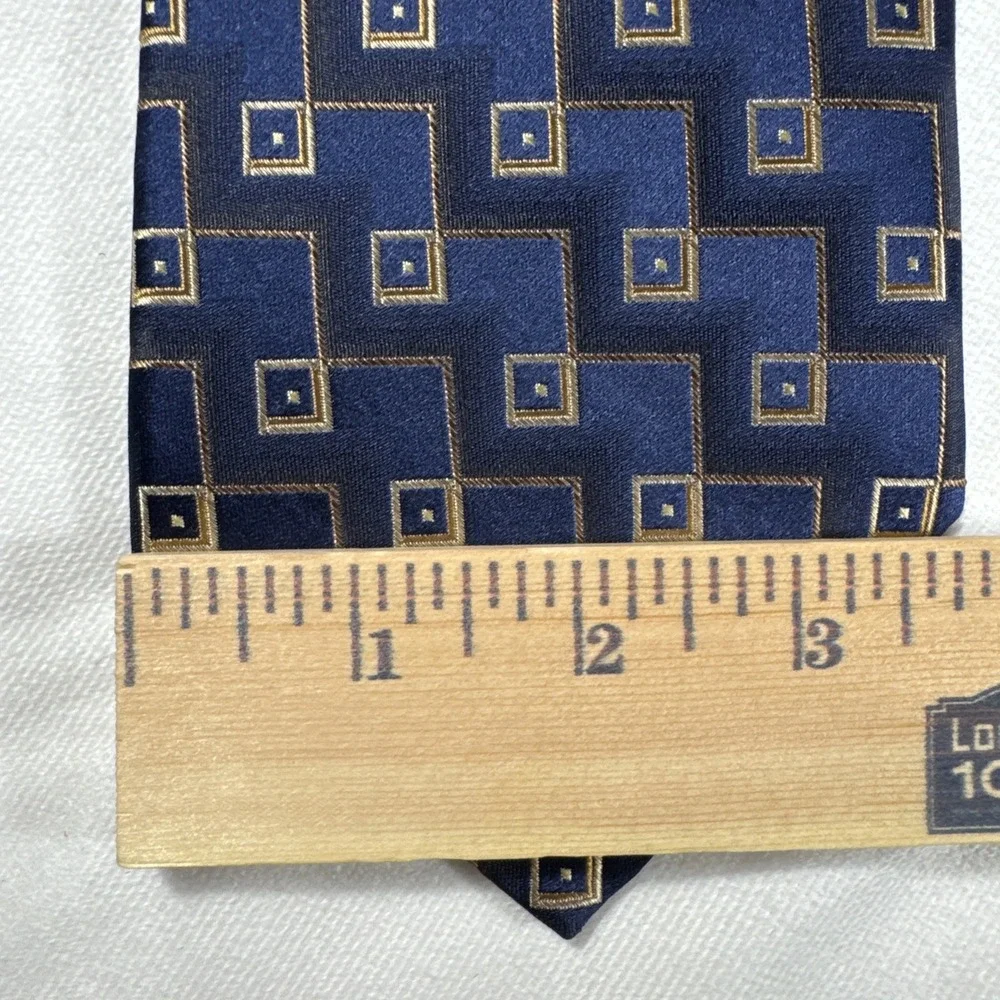 PAUL DIONE Men's 100% Silk Classic Necktie‎ Designer CHECKERED Navy Blue EUC